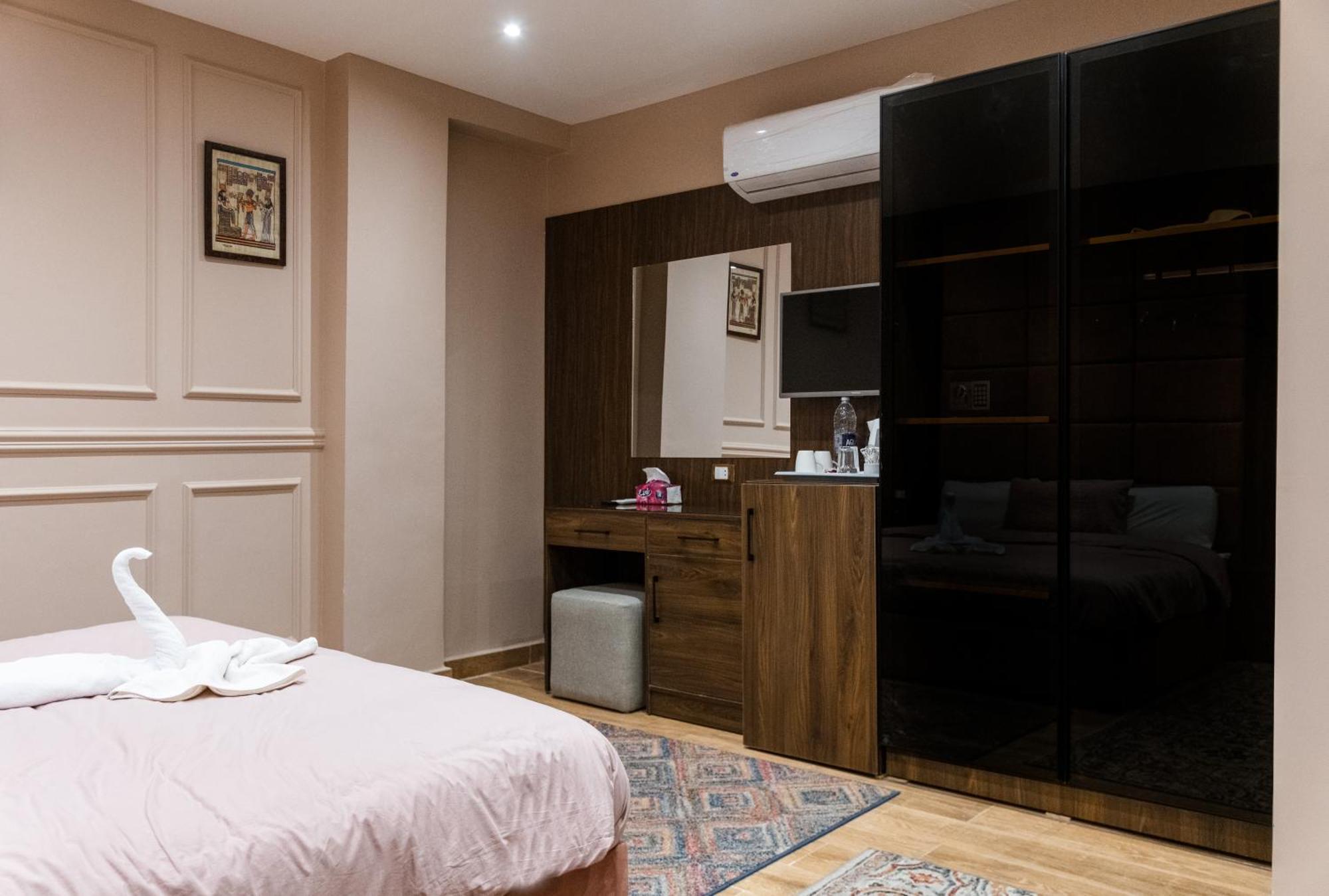 Mirage Pyramids View Hotel Nazlet el-Sisi Luaran gambar